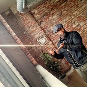 Meet your Posher, Adam-david